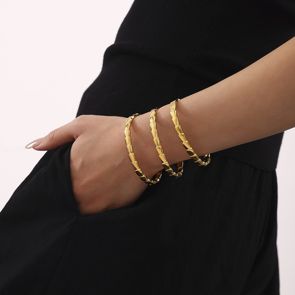 Scale Shape Stainless Steel Bracelet