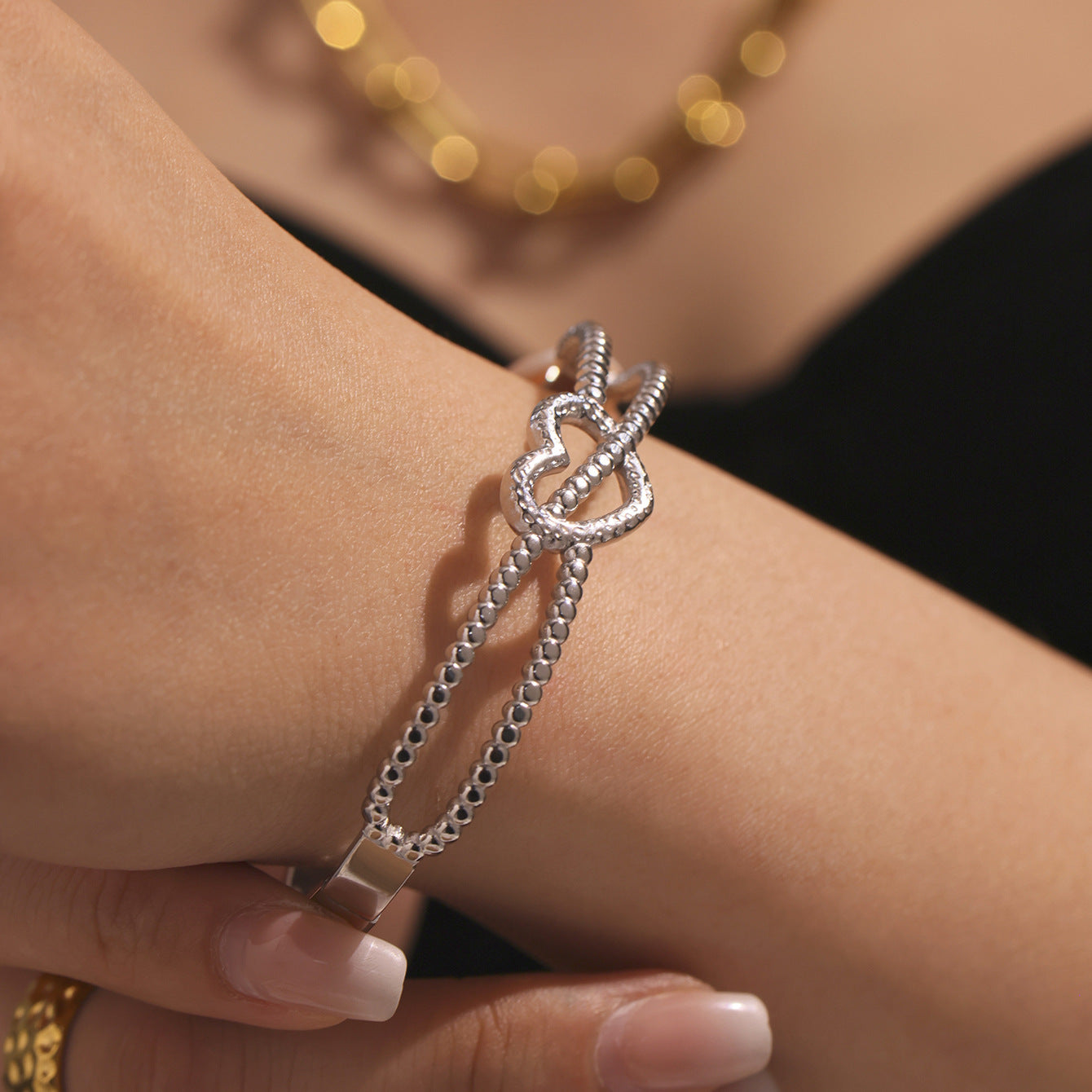 Stainless Steel Heart Double Line Round Bead Shape Buckle Bracelet