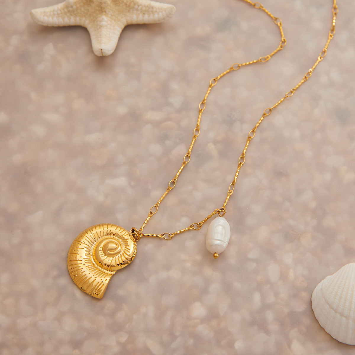 Stainless Steel Conch Pendant Bar Chain Necklace