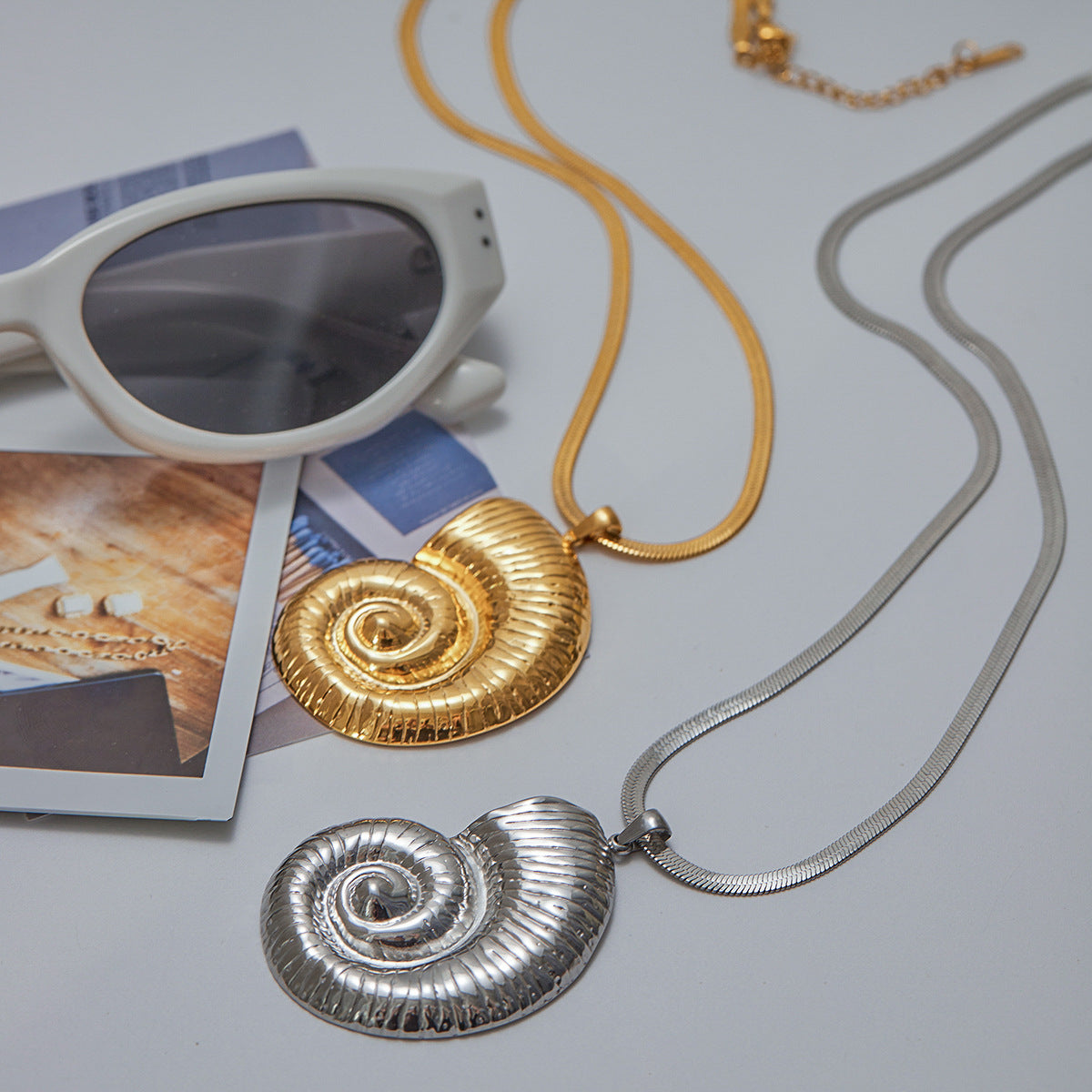 Stainless Steel Conch Pendant Snake Chain Necklace