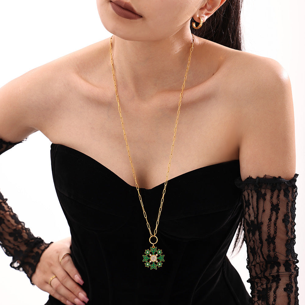 Stainless Steel Zircon Oil-dripping Christmas Snowflake Pendant Necklace