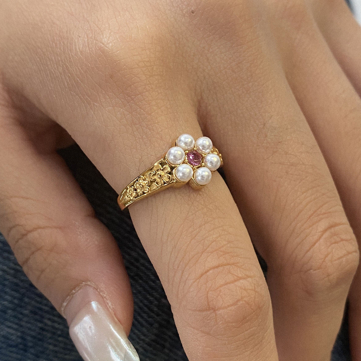 Stainless Steel Pearl Flower Cubic Zirconia Ring
