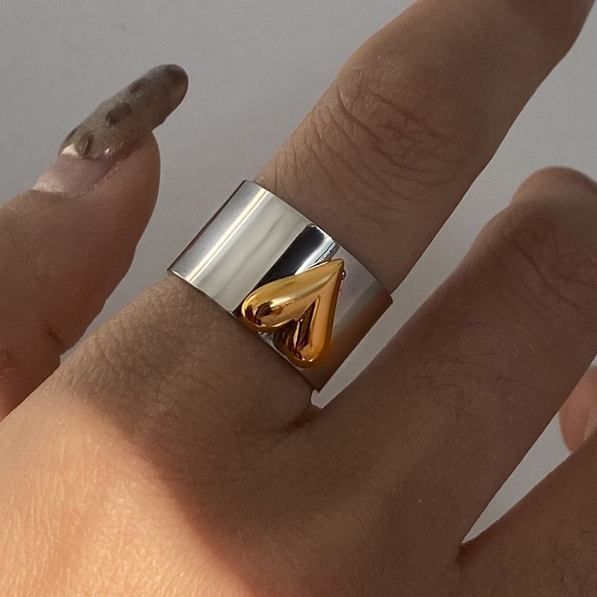 Stainless Steel Heart Band Ring