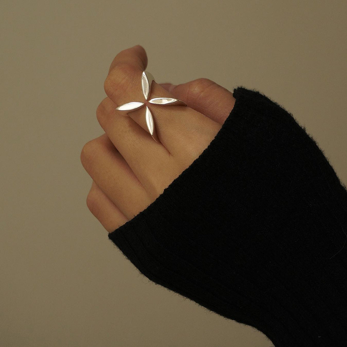 Stainless Steel Cross Opening Ring