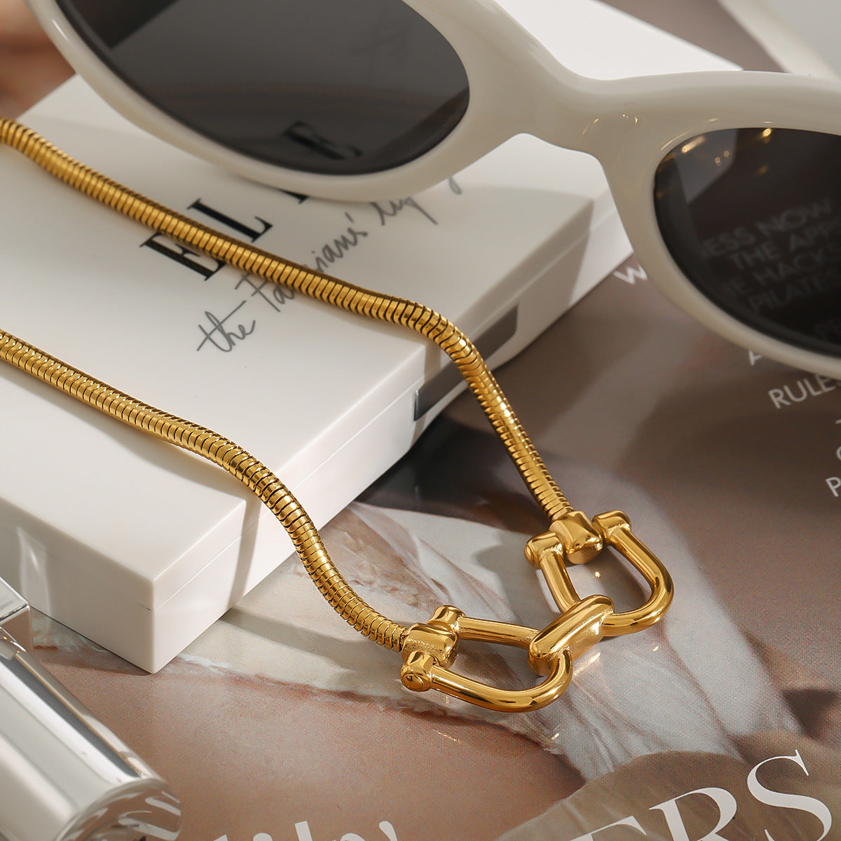 Stainless Steel U-shaped Horseshoe Snake Chain Necklace
