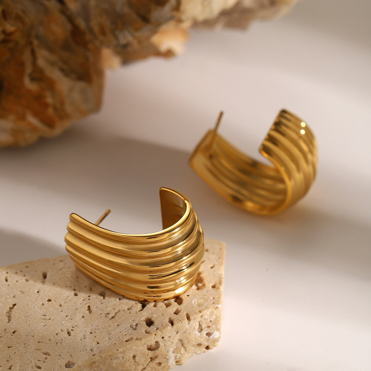 Stainless Steel Thread Textured C-shaped Earrings