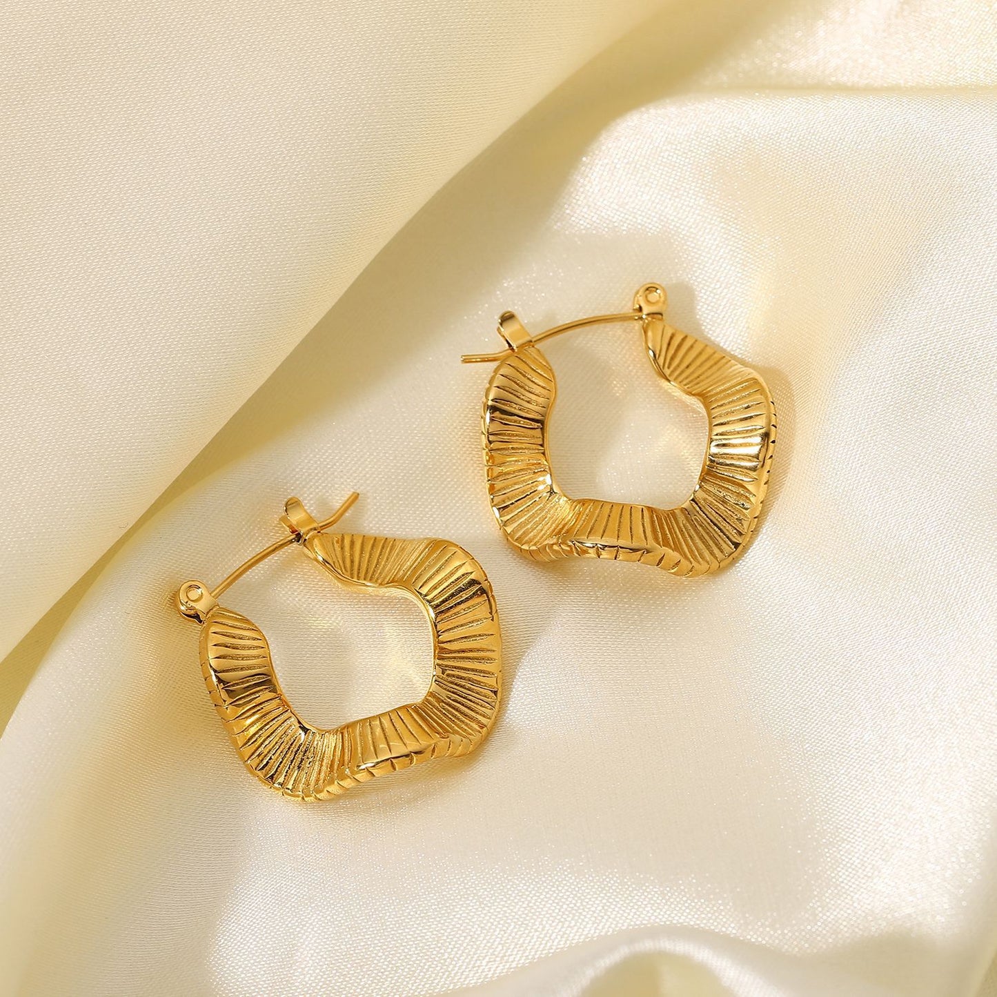 Stainless Steel 18K Gold PVD Striped Geometric Earrings