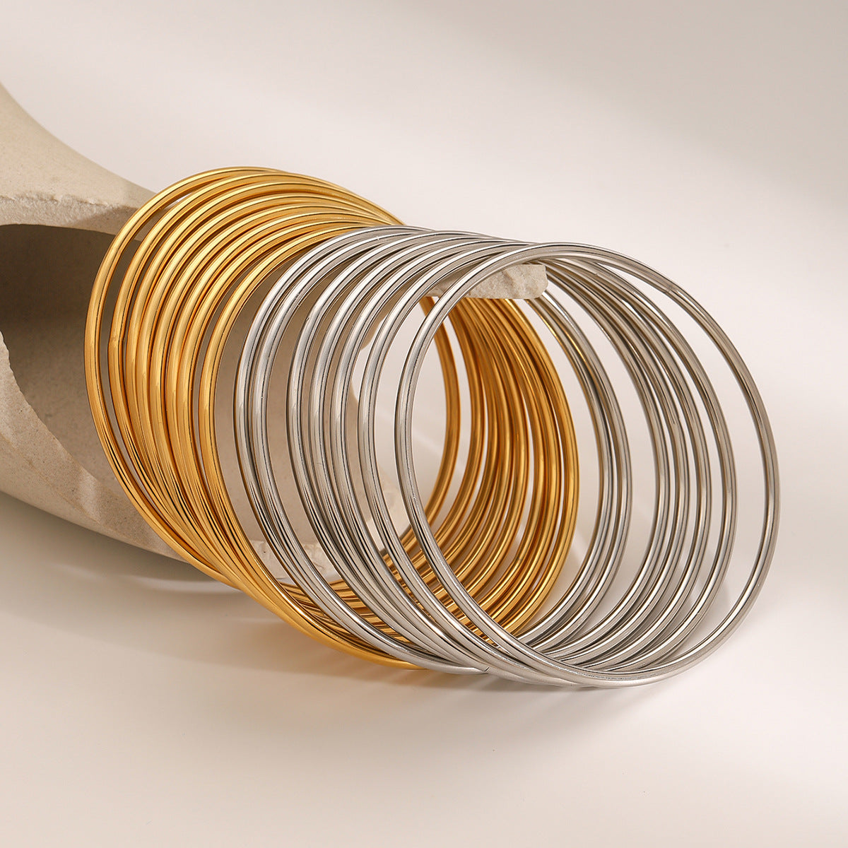 Stainless Steel Plain Ring Bangle