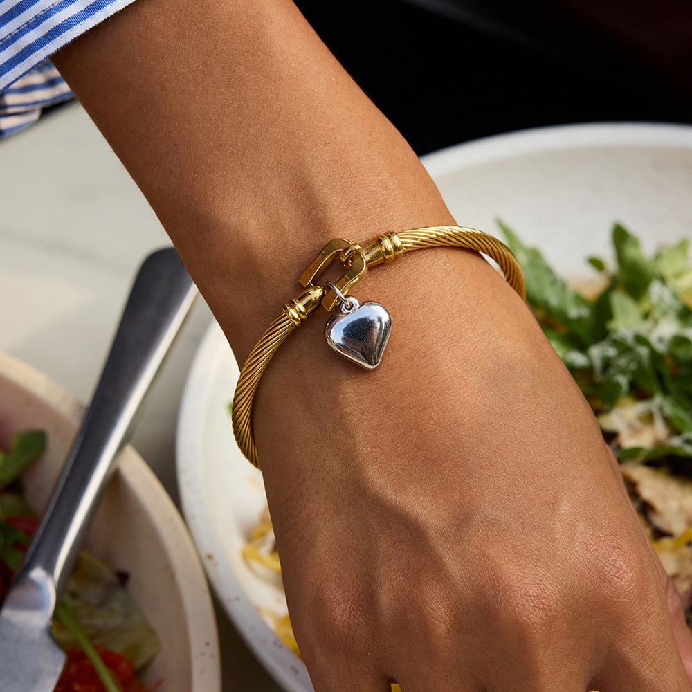 18K Gold PVD Stainless Steel Heart Pendant Bangle
