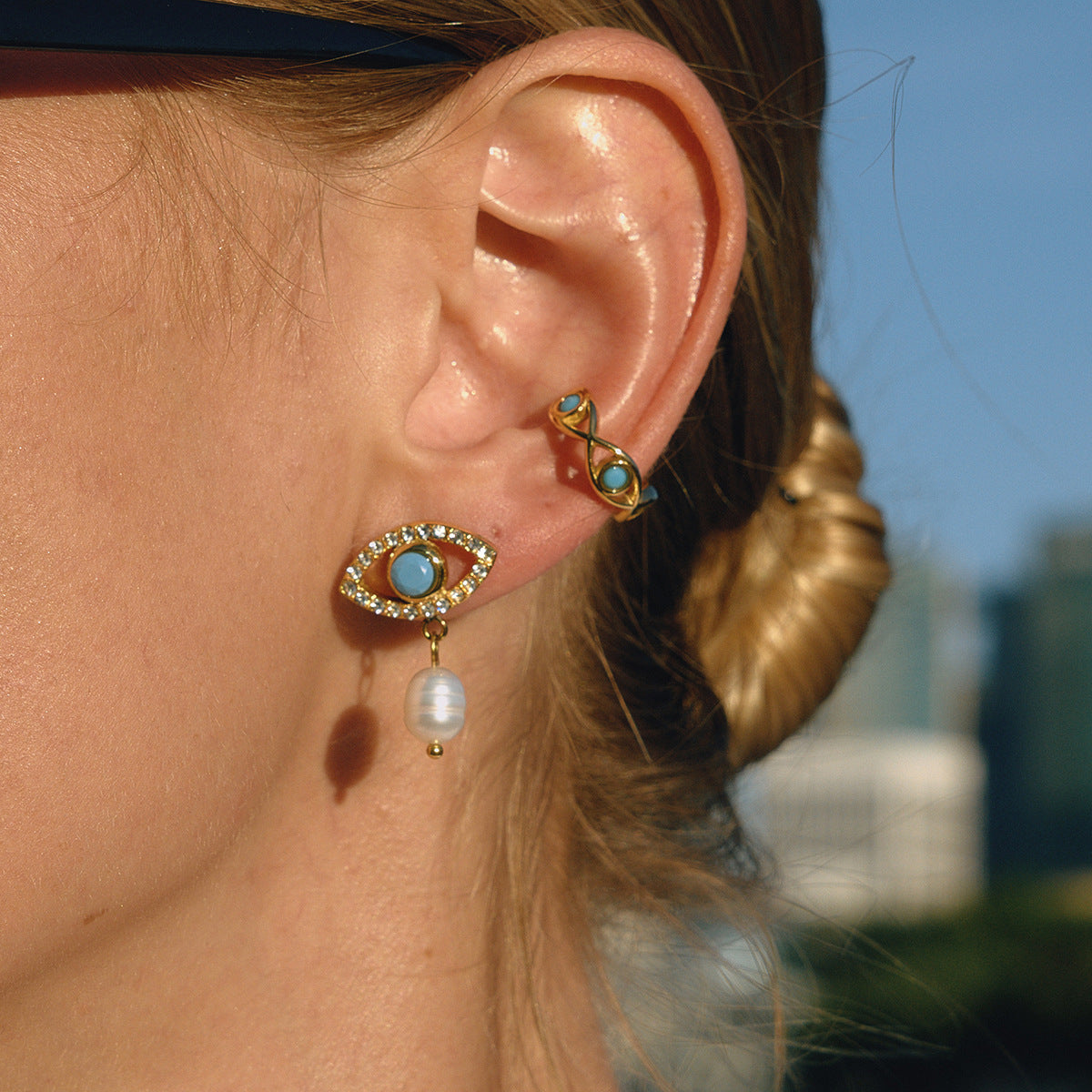 Stainless Steel Freshwater Pearl Devil's Eye Earrings