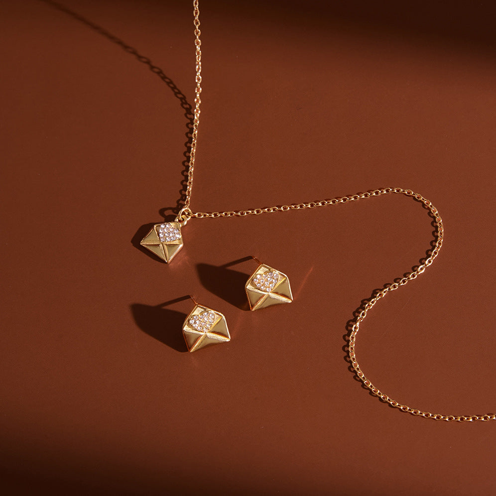 Classic Heart-shaped Envelope Earrings Necklace Jewelry Set