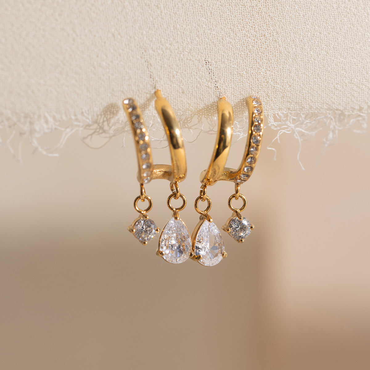 Stainless Steel Water Drop-shaped Cubic Zirconia Stud Earrings
