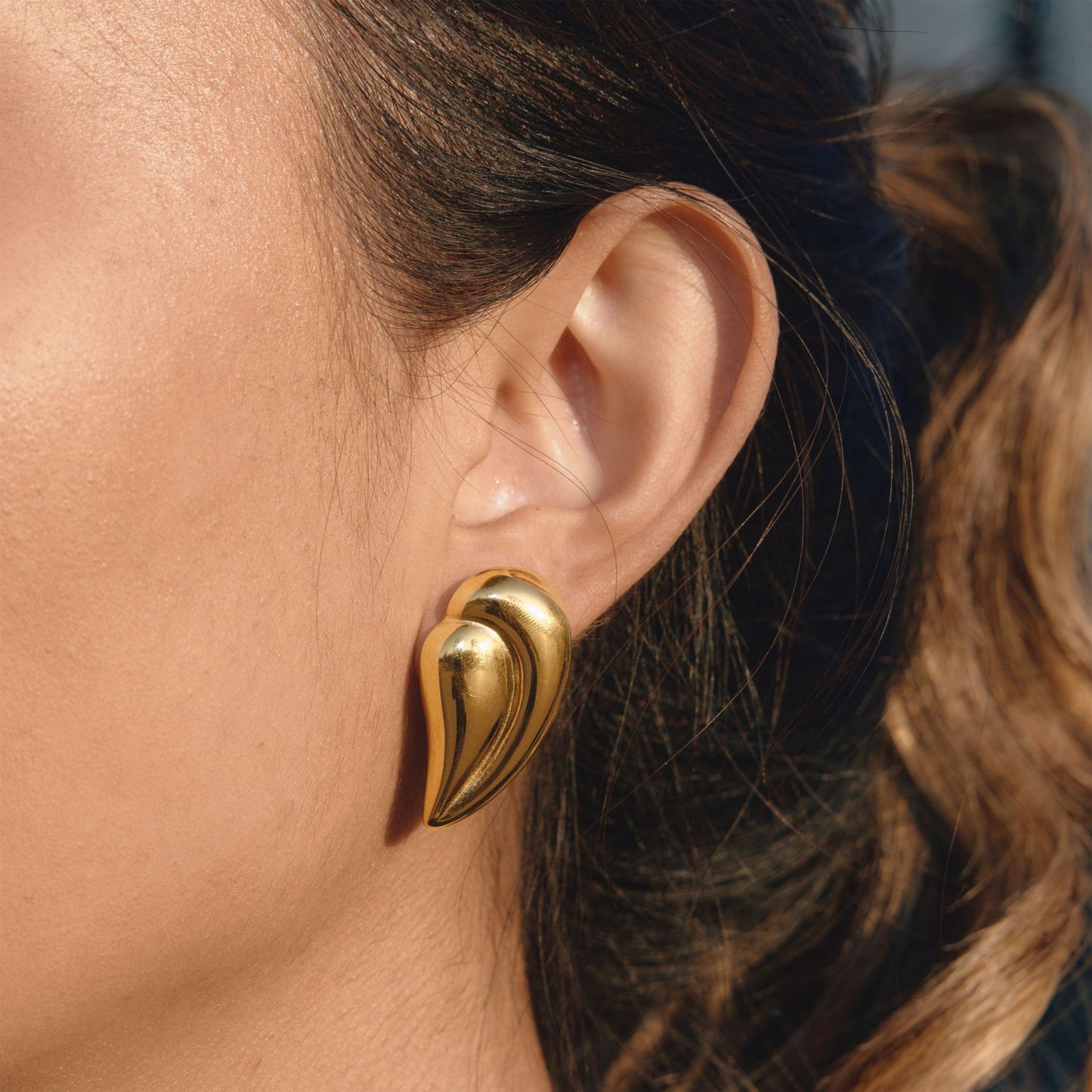 Stainless Steel Heart-shaped Geometric Stud Earrings