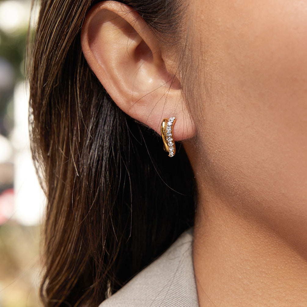 Stainless Steel Wavy C-shaped Stud Earrings