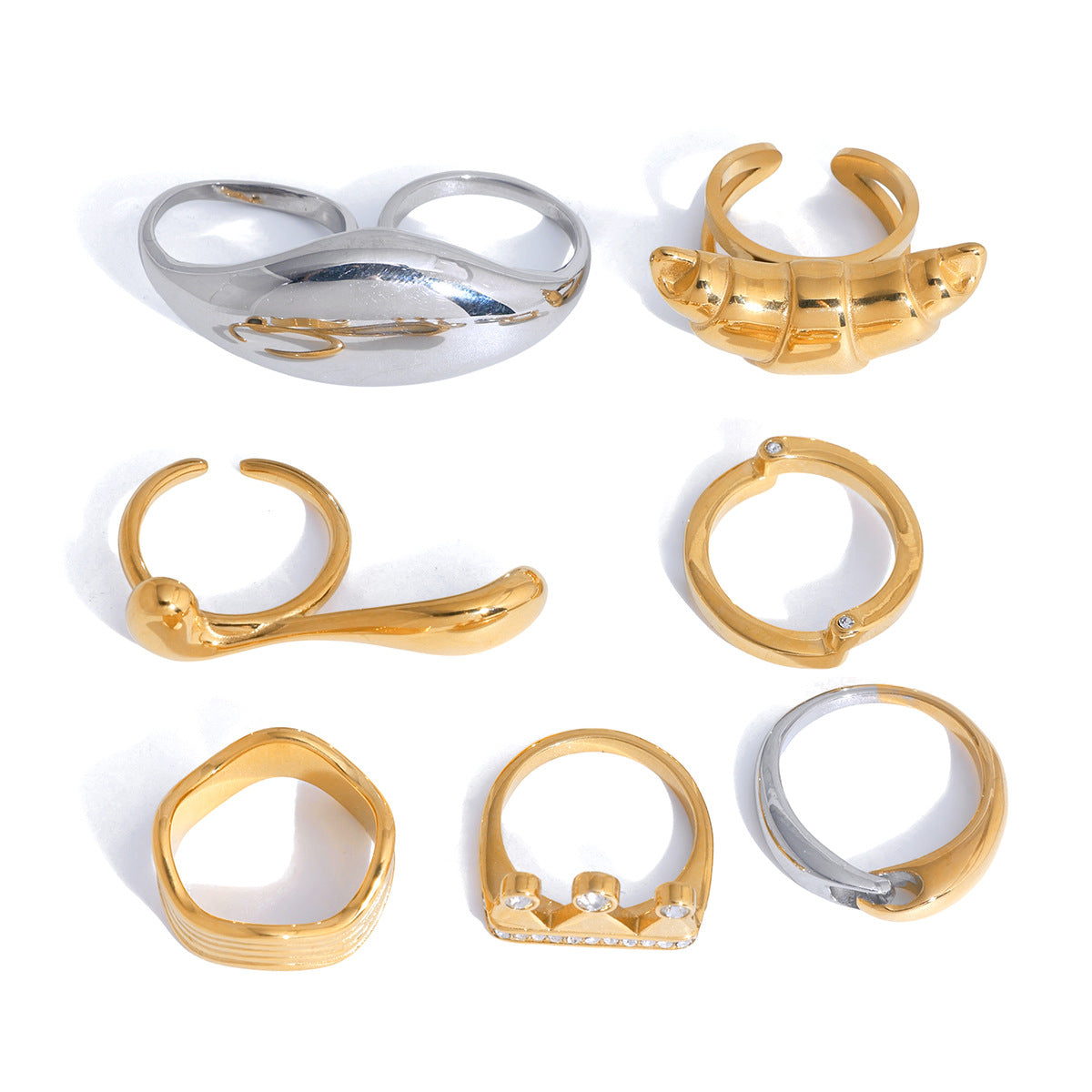 Stainless Steel 18K Gold PVD Croissant Ring