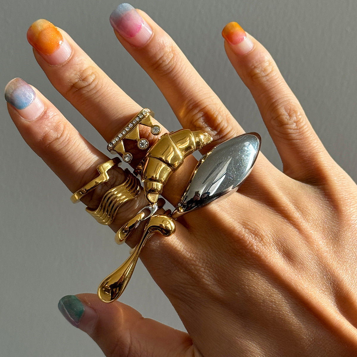 Stainless Steel 18K Gold PVD Croissant Ring