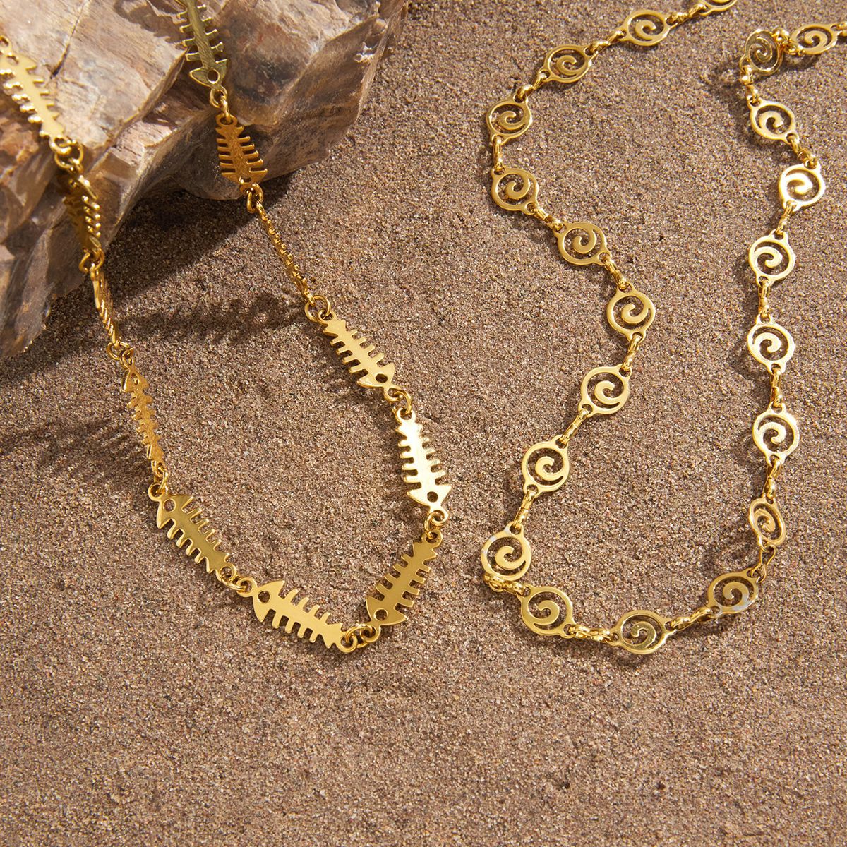 Stainless Steel Fishbone Wave Spiral Hollow Necklace