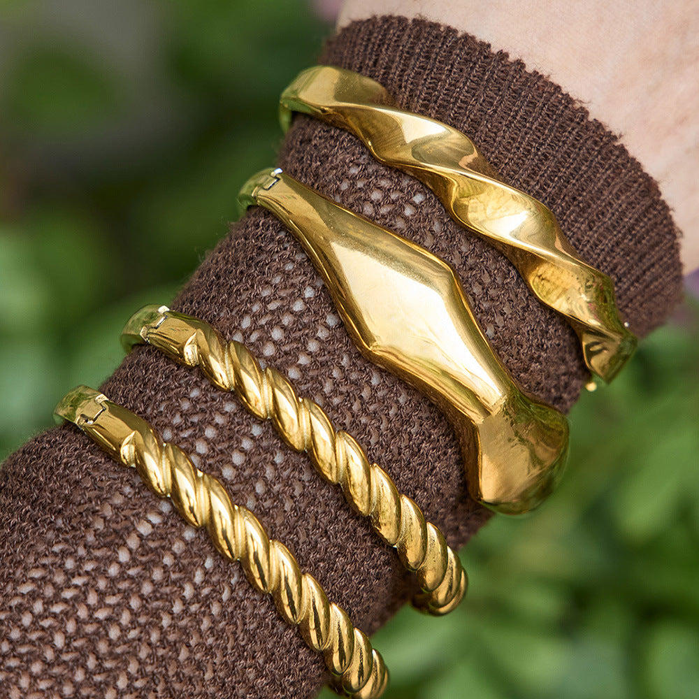 Stainless Steel 18K Gold PVD Smooth Plain Bangle