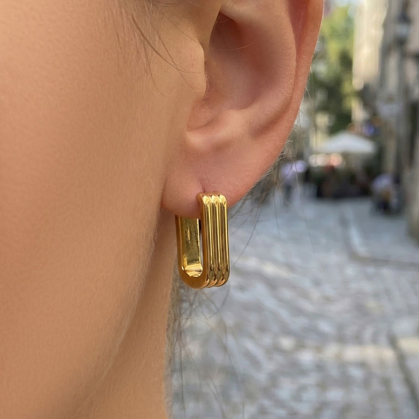 Stainless Steel 18K Gold PVD U-shaped Hoop Earrings