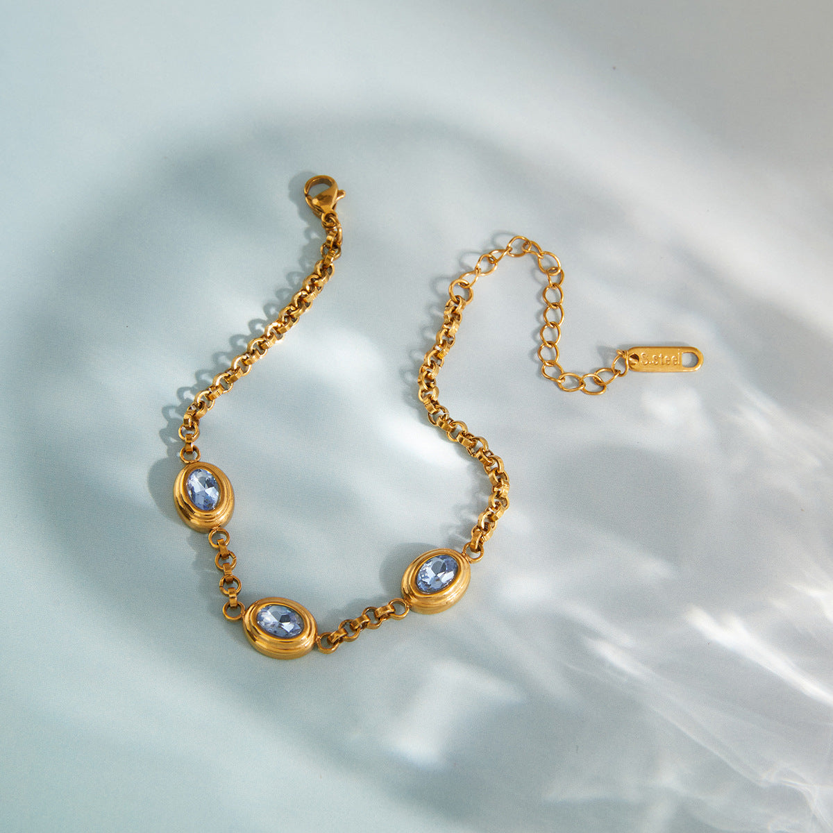 Stainless Steel Blue Egg-shaped Rhinestone Cable Chain Bracelet