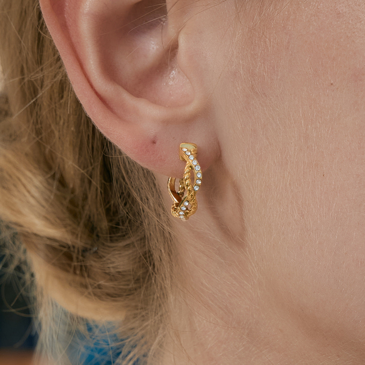 Stainless Steel Rhinestone Threaded Twisted Rope Hoop Earrings