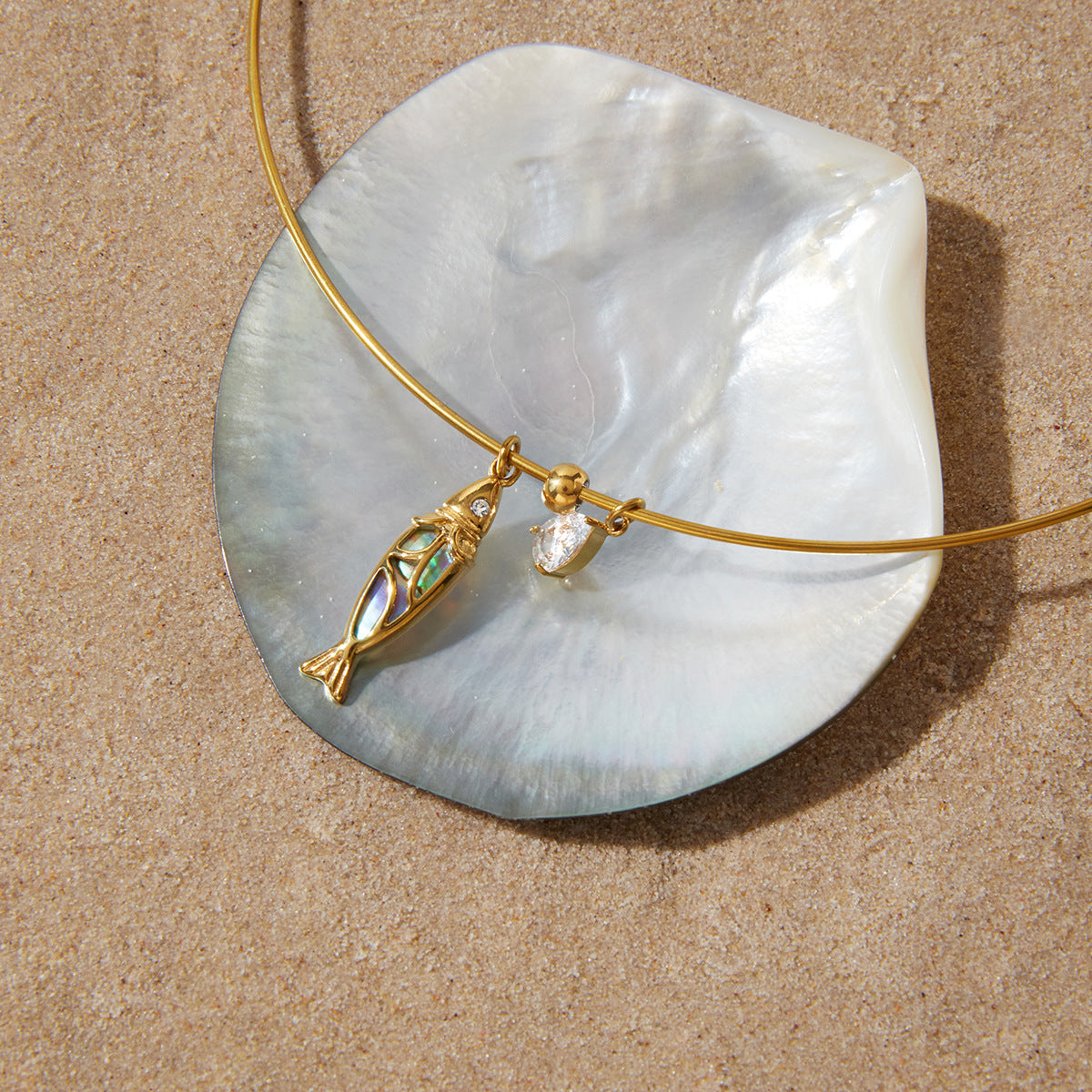 Stainless Steel Abalone Shell Cubic Zirconia Pendant Collar