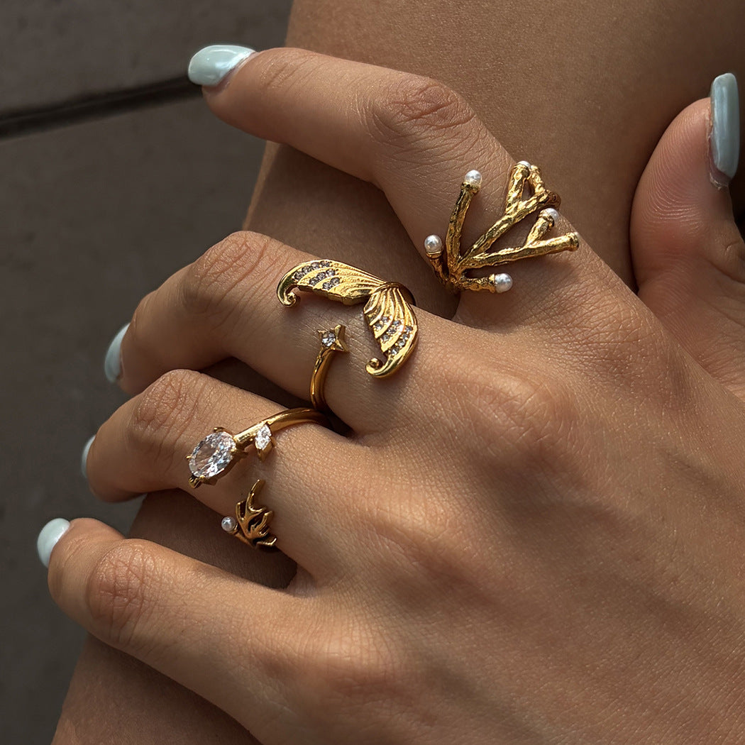 Stainless Steel White Rhinestone Fish Tail Star Open Ring