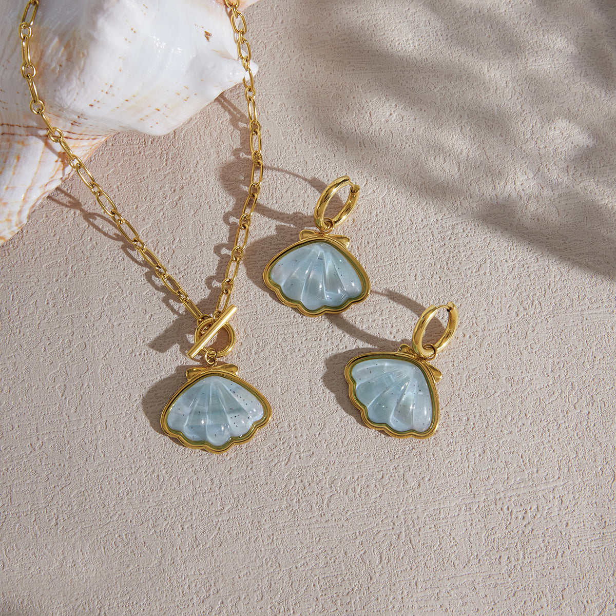 Stainless Steel Blue Shell Pendant Necklace Earrings Jewelry Set
