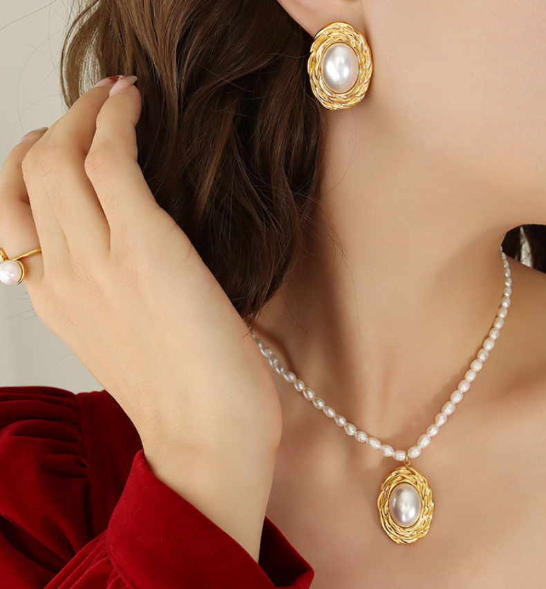 Freshwater Pearl Beaded Textured Oval Necklace Earrings Jewelry Suit