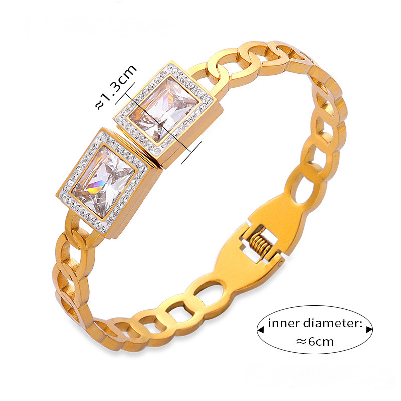 British Style Retro 18K Gold PVD Stainless Steel Bracelet
