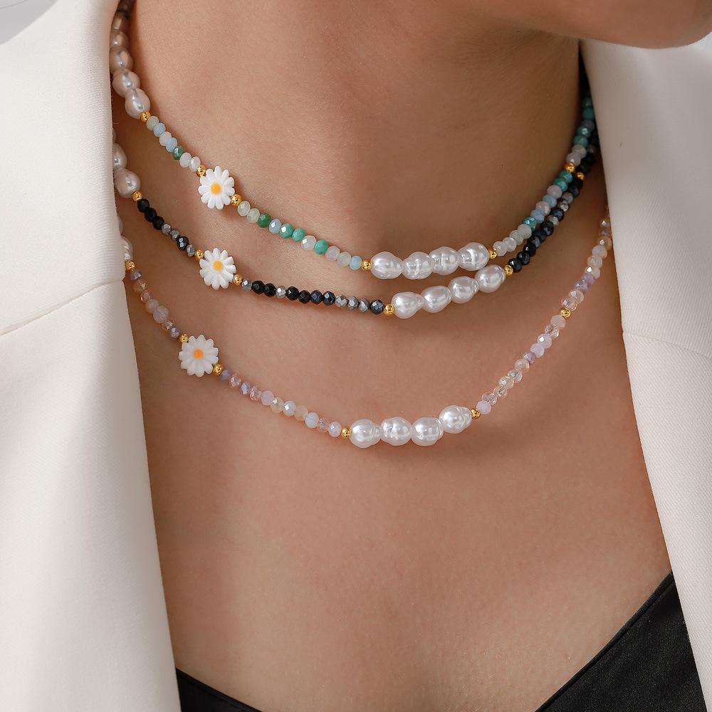 Collier avec pendentif en forme de fleur en nacre en acier inoxydable