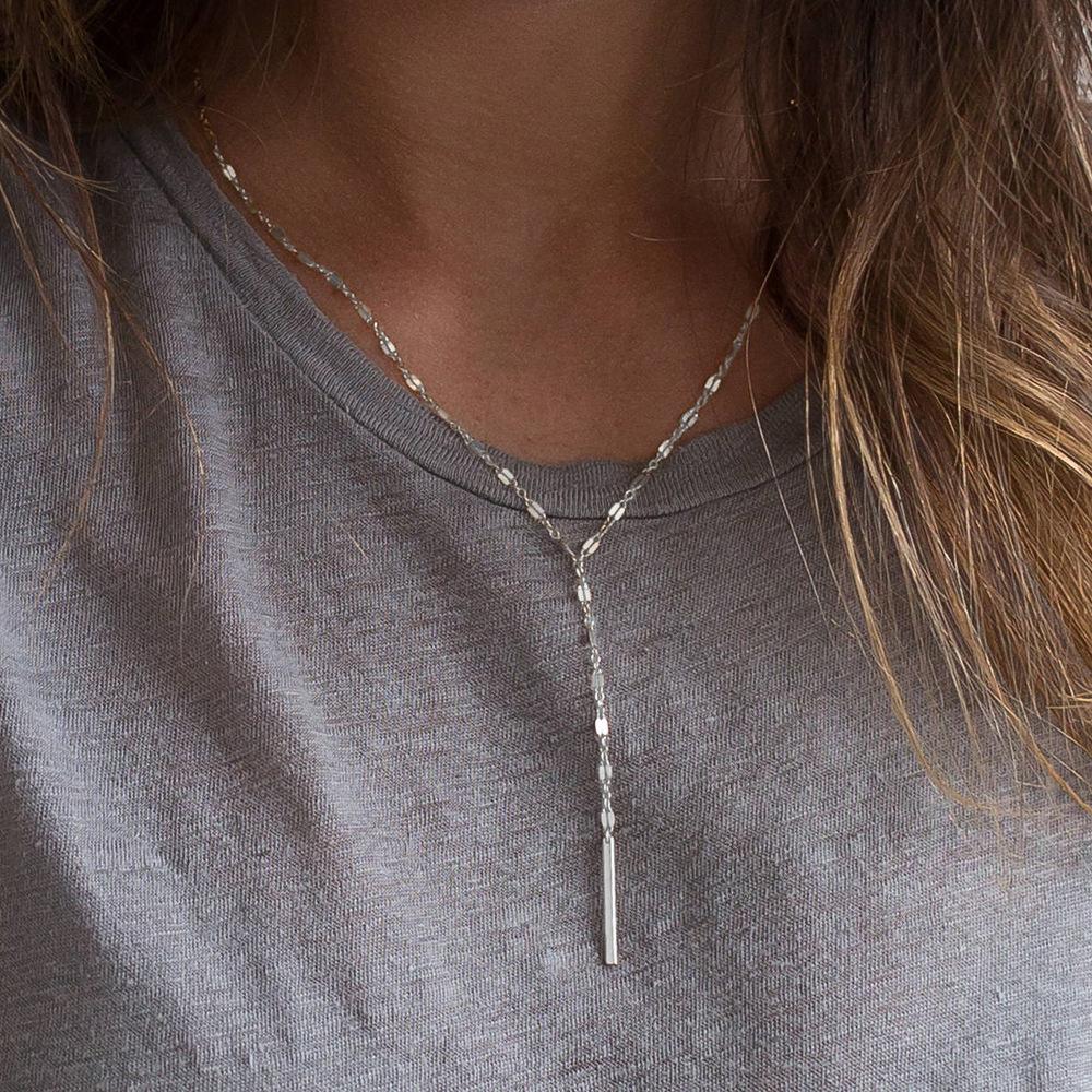 Stainless Steel Y-Shaped Lip Chain Lariat Necklace